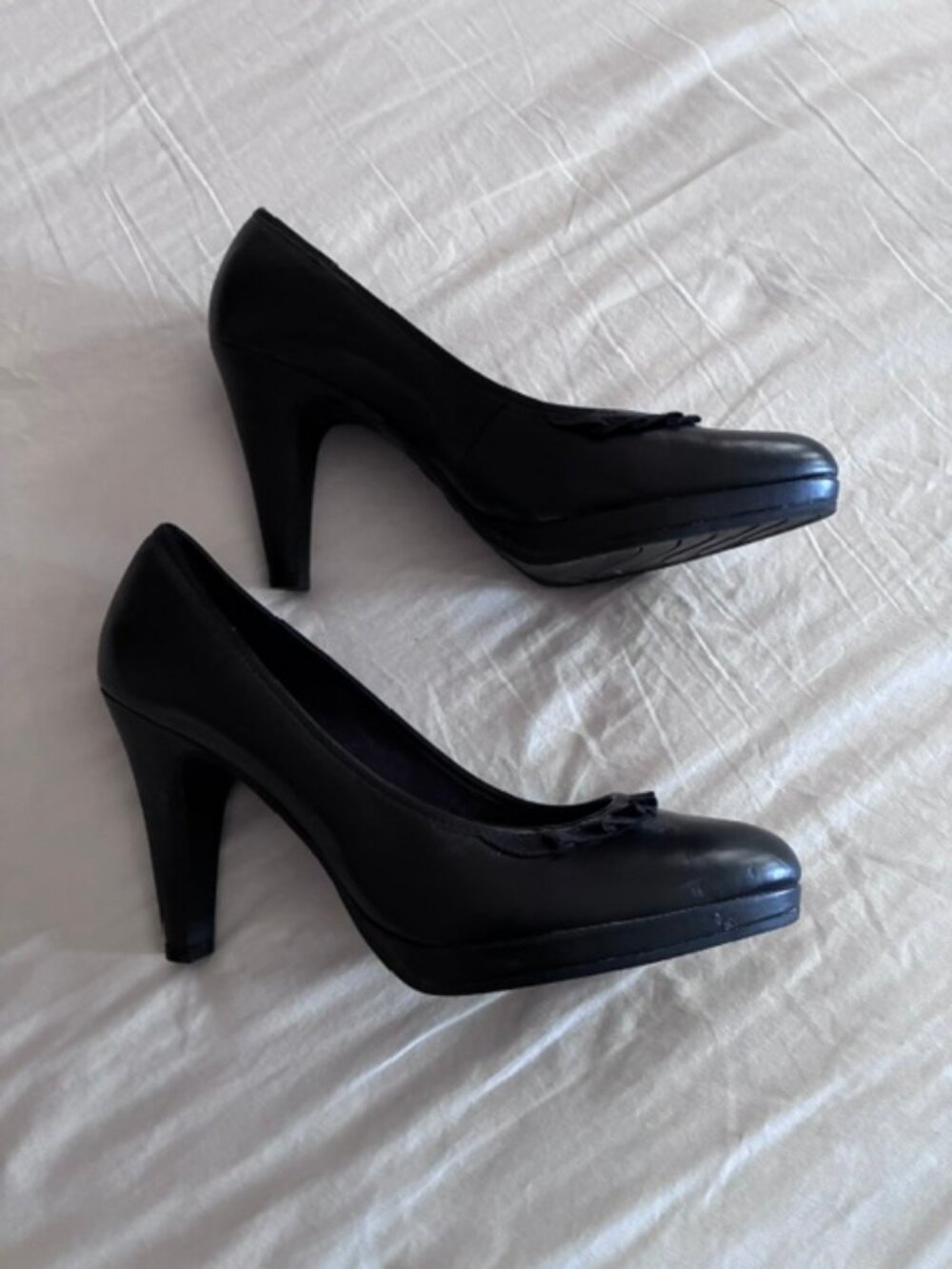 NWOB Fioni Black Classic Comfort Dress Pump Heels Size 11W Wide Width